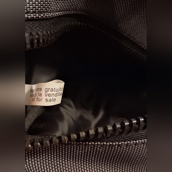 EUC Versace Parfums Large Black & Grey Nylon Travel Toiletry Makeup Cosmetic Bag - Picture 10 of 10